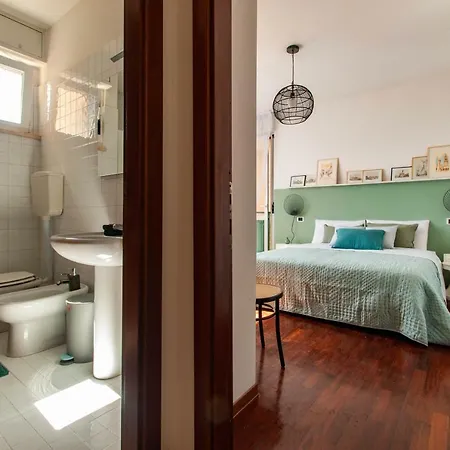 Wellstay Train Station *