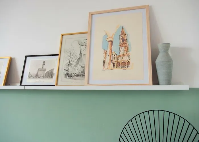 Wellstay Train Station Apartamento *